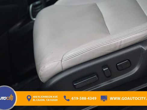 Used 2016 Honda CR-V EX-L image 17