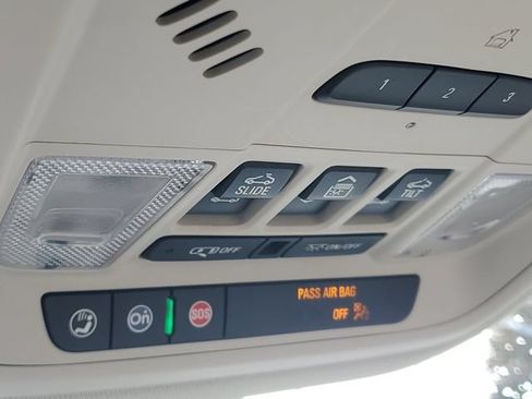 Used 2022 Buick Enclave Avenir w/ Trailering Package, 5000 lbs. AWD/4WD image 32