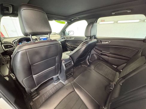 Used 2021 Ford Edge ST-Line AWD/4WD image 22