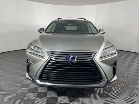 Used 2019 Lexus RX 450hL Luxury image 3
