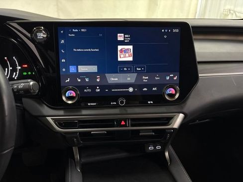 Used 2024 Lexus RX 350 Premium w/ Accessory Package AWD/4WD image 41