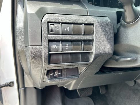 Used 2024 Toyota Tacoma SR RWD image 14