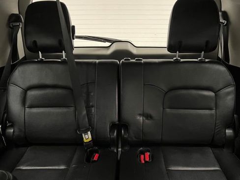 Used 2014 Toyota Land Cruiser image 51