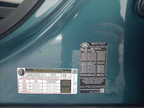 Used 2025 Land Rover Range Rover Sport SE image 25