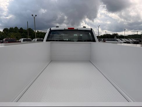 New 2026 Ford F250 XL AWD/4WD image 7