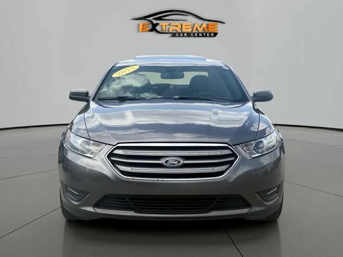 Used 2013 Ford Taurus SEL FWD image 10