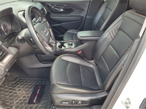 Used 2024 GMC Terrain AT4 image 20