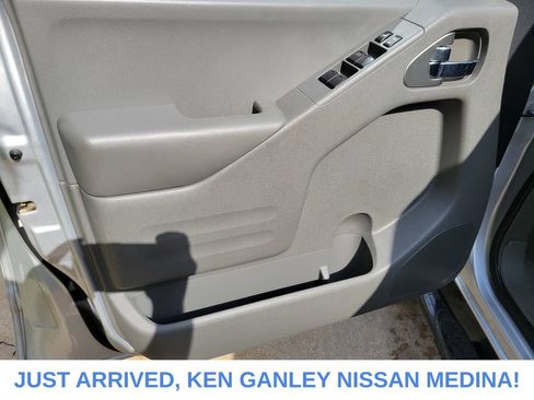 Used 2019 Nissan Frontier SV w/ Value Truck Package AWD/4WD image 15