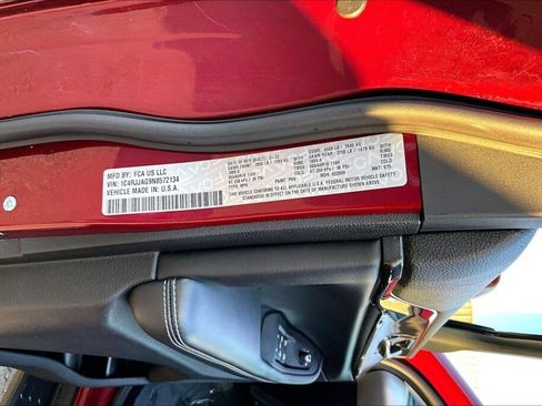 Used 2022 Jeep Grand Cherokee L Laredo w/ Luxury Tech Group I image 17