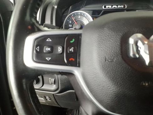 Used 2022 RAM 1500 Big Horn AWD/4WD image 32