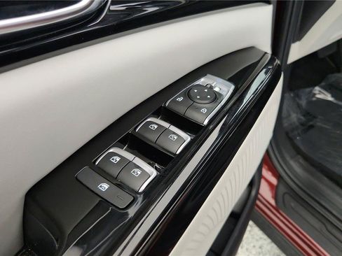 Used 2022 Kia Carnival SX Prestige FWD image 31