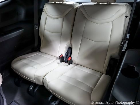 Used 2021 Cadillac XT6 Sport image 12