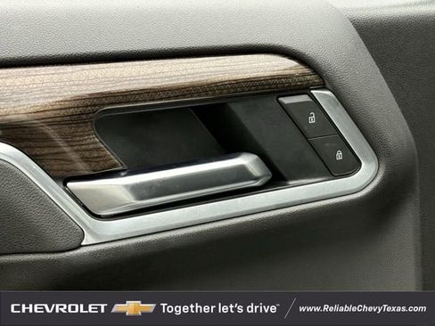 Certified 2025 Chevrolet Silverado 1500 LT image 31