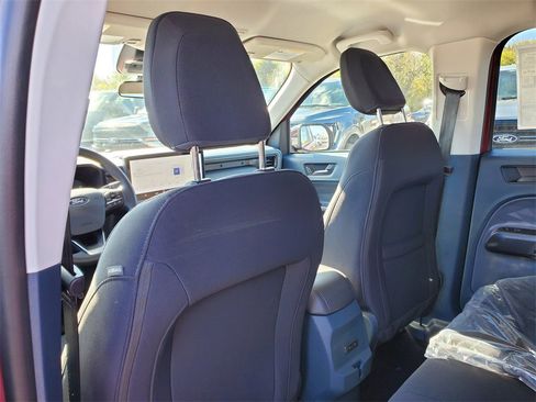 New 2025 Ford Maverick XLT w/ Black Appearance Package image 27