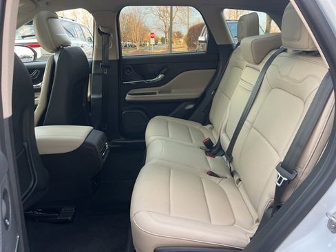 Used 2025 Lincoln Corsair Grand Touring w/ Equipment Group 302A image 13