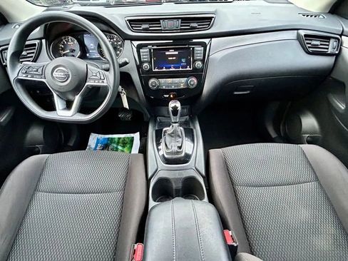 Used 2020 Nissan Rogue Sport S w/ Appearance Package image 18