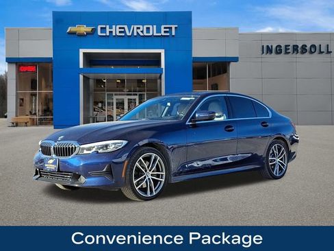 Used 2019 BMW 330i xDrive Sedan w/ Premium Package image 4
