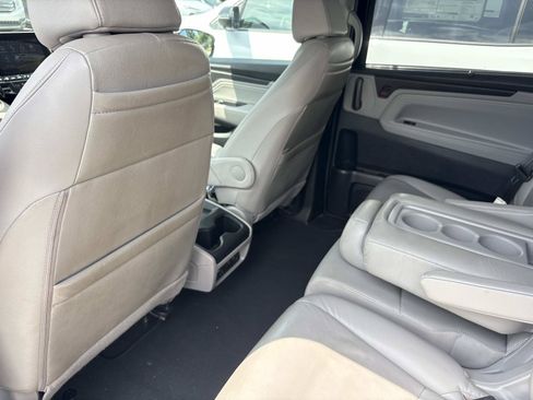 Used 2019 Honda Odyssey Touring image 31