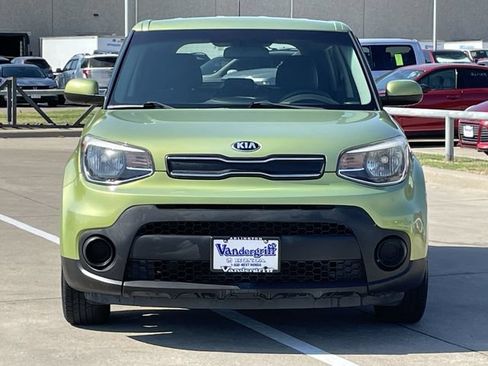 Used 2017 Kia Soul FWD image 6