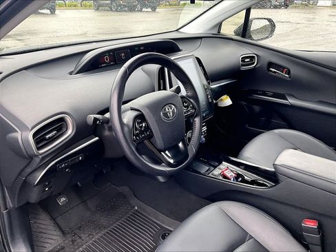 Used 2022 Toyota Prius Prime XLE FWD image 8