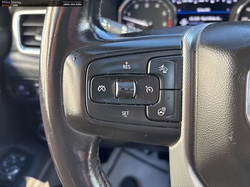 Used 2021 GMC Yukon Denali w/ Denali Ultimate Package AWD/4WD image 25