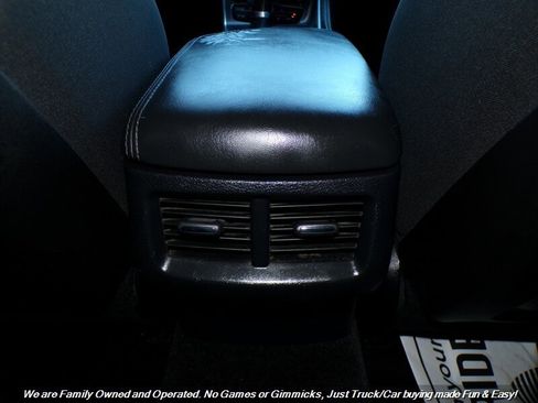 Used 2016 Dodge Challenger R/T w/ Blacktop Package image 25