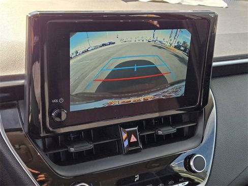 Certified 2024 Toyota Corolla LE image 22