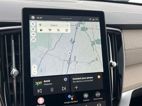 New 2026 Volvo XC90 B6 Plus w/ Protection Package Premier image 31