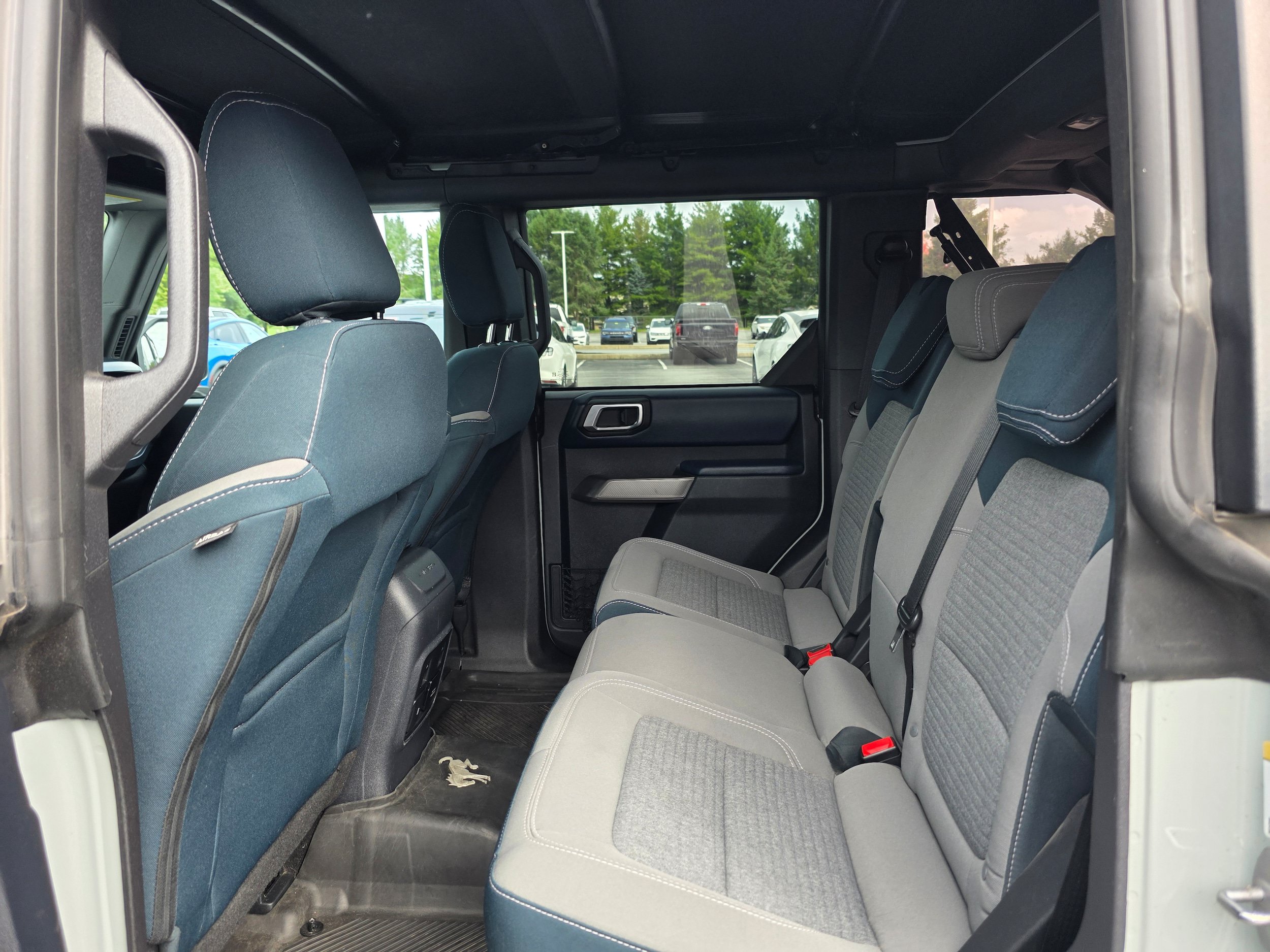 Used 2023 Ford Bronco Outer Banks AWD/4WD image 10