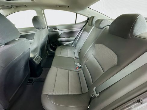 Used 2018 Hyundai Elantra Value Edition w/ Cargo Package FWD image 27