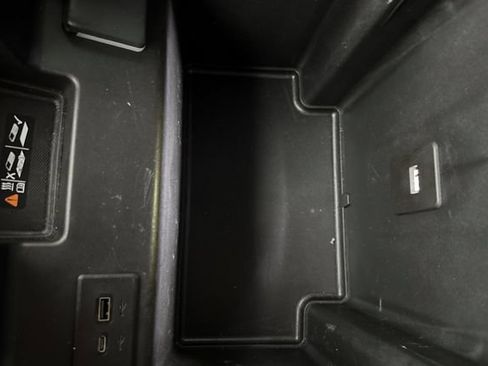 Used 2024 GMC Sierra 1500 AT4X AWD/4WD image 33