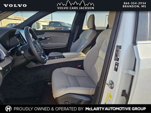 New 2026 Volvo XC90 B5 Plus w/ Protection Package Premier image 10