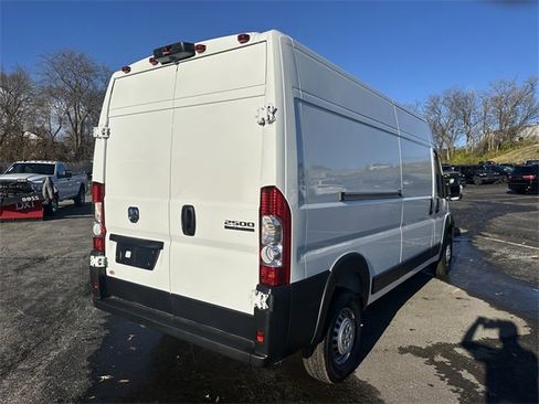 Used 2025 RAM ProMaster 2500 image 6