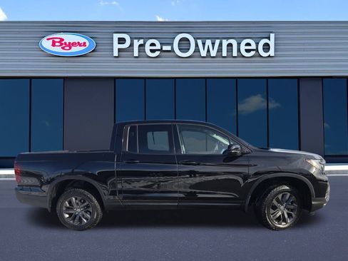 Used 2024 Honda Ridgeline Sport image 8