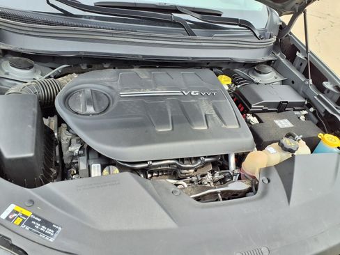 Used 2022 Jeep Cherokee Latitude Lux w/ Sun & Sound Group FWD image 36