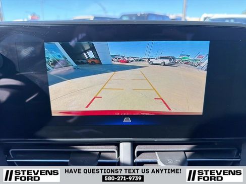 Used 2025 Chevrolet Trax LT w/ LT Convenience Package image 28