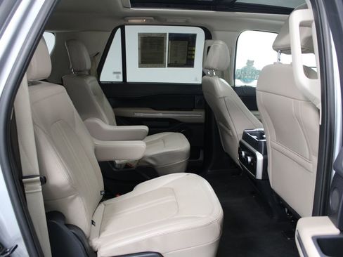 Used 2024 Ford Expedition Max Limited image 34