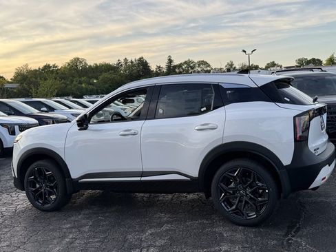 New 2026 Nissan Kicks SR w/ SR Premium Package AWD/4WD image 21