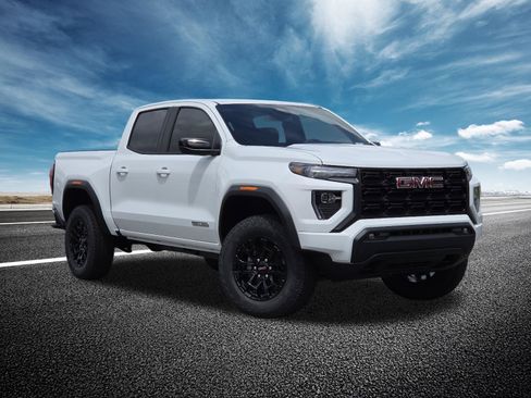 New 2026 GMC Canyon Elevation w/ Convenience Package RWD image 2