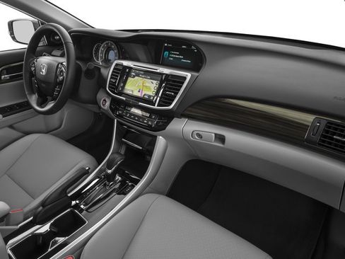 Used 2016 Honda Accord EX-L image 18