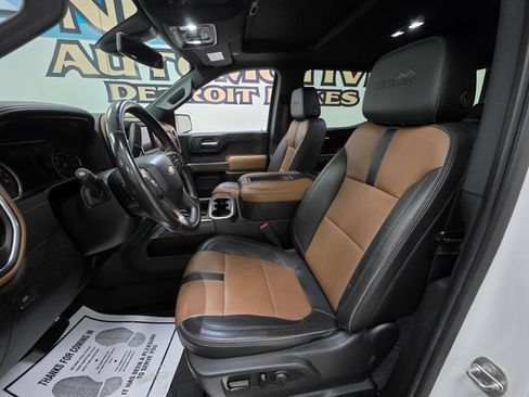 Used 2020 Chevrolet Silverado 1500 High Country w/ Trailer Camera Package AWD/4WD image 16