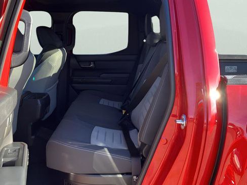 New 2026 Toyota Tacoma TRD Off-Road AWD/4WD image 22