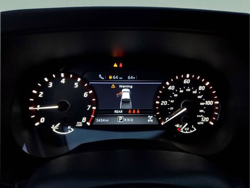 Used 2025 Nissan Frontier PRO-4X image 32