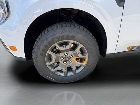 New 2026 Ford Maverick Tremor AWD/4WD image 28