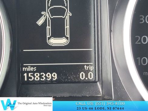 Used 2011 Volkswagen Golf 4-Door FWD image 16