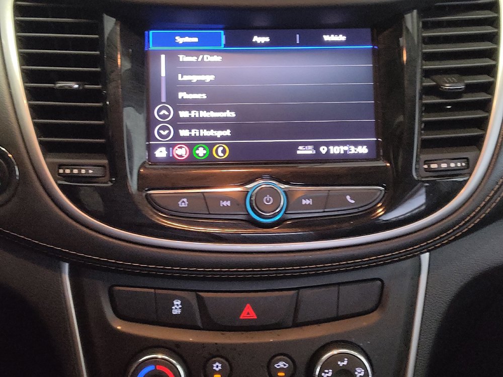 Used 2021 Chevrolet Trax LT w/ Driver Confidence Package FWD image 25