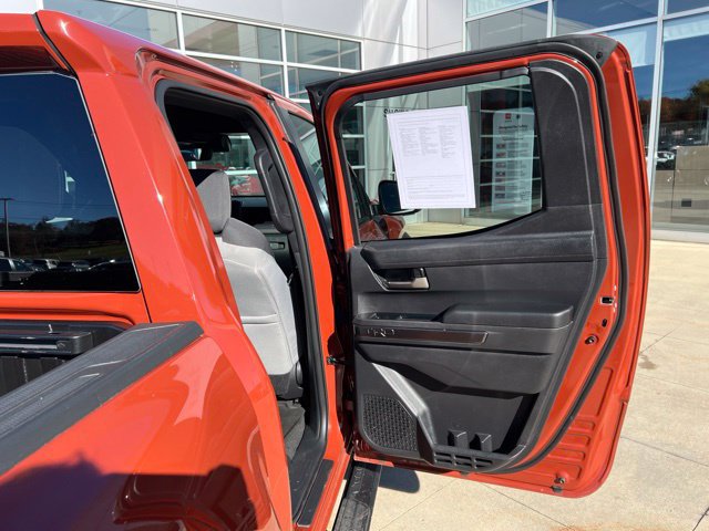 Used 2025 Toyota Tacoma TRD Off-Road AWD/4WD image 34