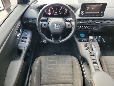 Used 2025 Honda HR-V Sport image 18