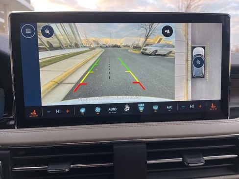 Used 2025 Lincoln Corsair Grand Touring w/ Equipment Group 302A image 32