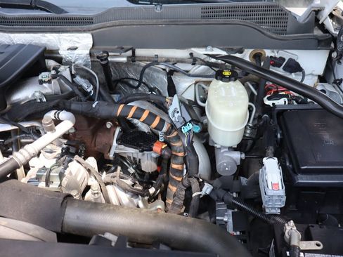 Used 2016 Chevrolet Silverado 2500 W/T AWD/4WD image 34